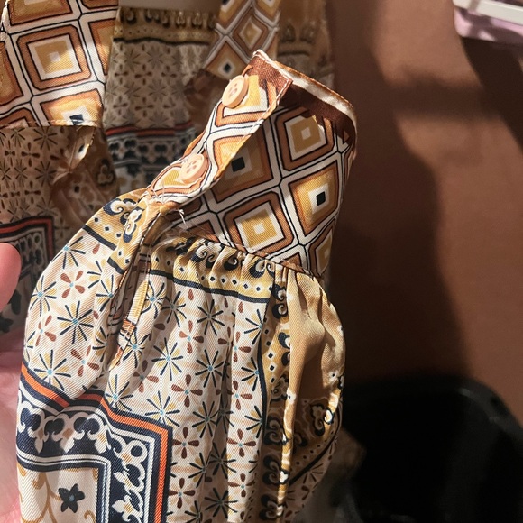 Fate silk button up long sleeve - Picture 4 of 4